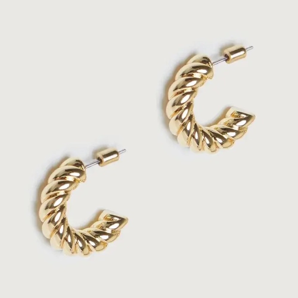 GOLD OAK AND FORT EARRINGS